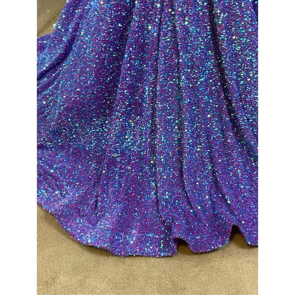 Amarra Sequin Purple Formal Gown Size 6 - Picture 11 of 16